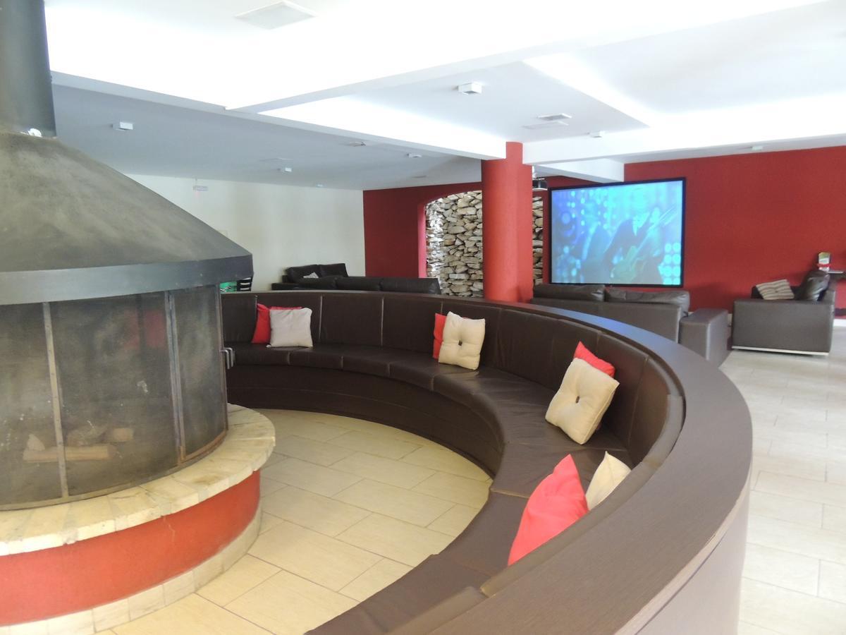 Hotel Monte Carlo Campos do Jordão 外观 照片