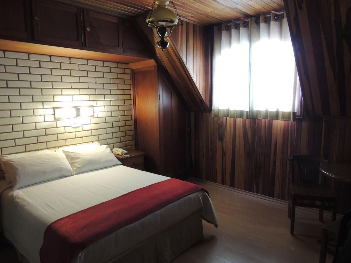 Hotel Monte Carlo Campos do Jordão 外观 照片